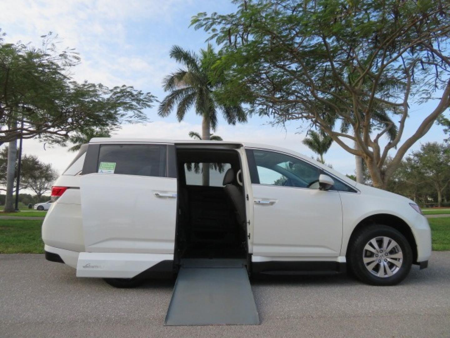 2016 White /Truffle Honda Odyssey (5FNRL5H63GB) , Automatic transmission, located at 4301 Oak Circle #19, Boca Raton, FL, 33431, (954) 561-2499, 26.388861, -80.084038 - You are looking at Gorgeous Pearl White Diamond 2016 Honda Odyssey EX-L VMI Northstar Handicap Wheelchair Conversion Van with 79K Original Miles, In-Floor Power Side Entry Ramp with Kneeling Van Function, Passenger Side 6 Way Transfer Seat, Quick Release Driver's Seat, Hand Controls, Tie Down System - Photo#0